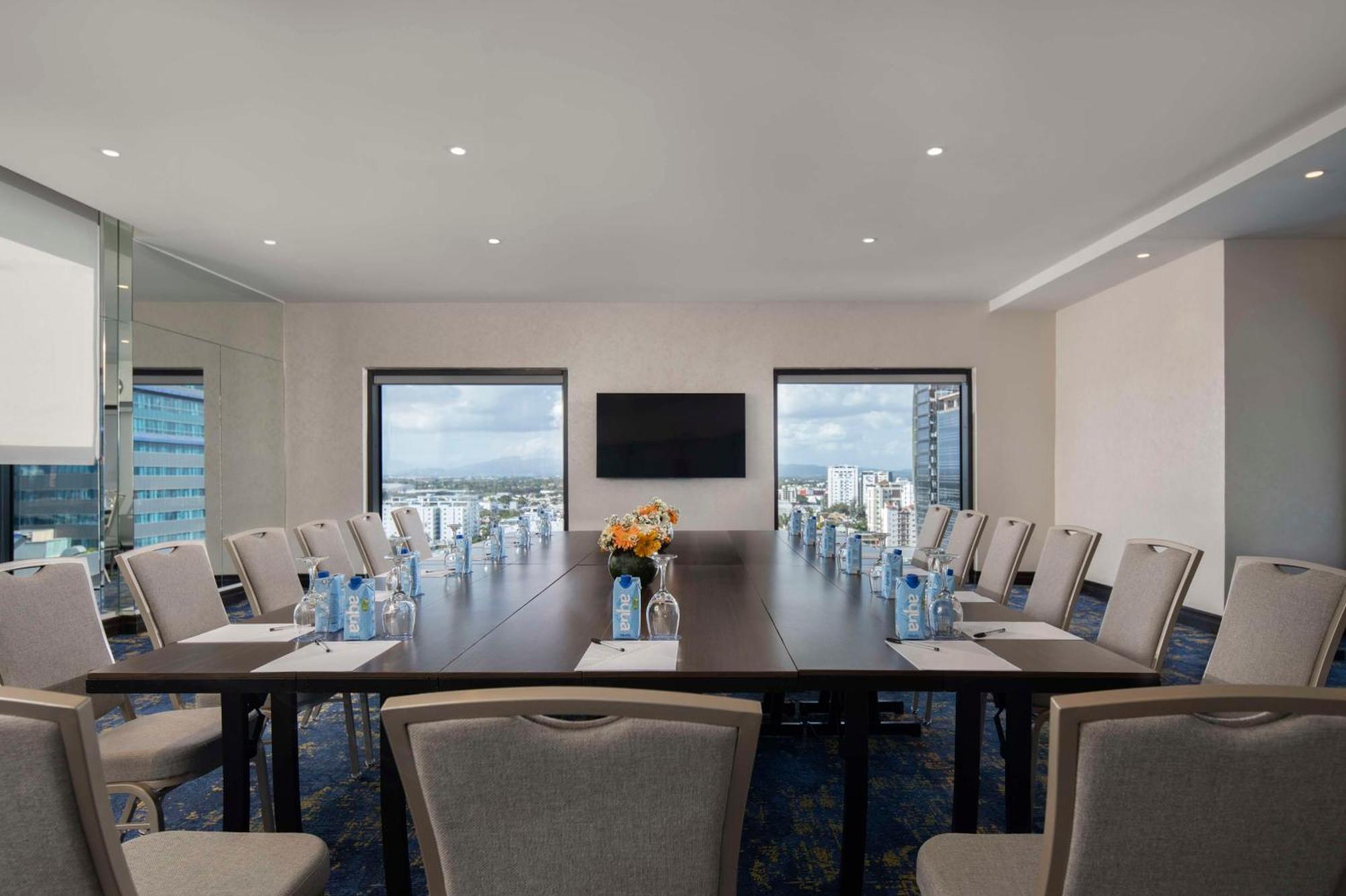 Homewood Suites By Hilton Santo Domingo Esterno foto