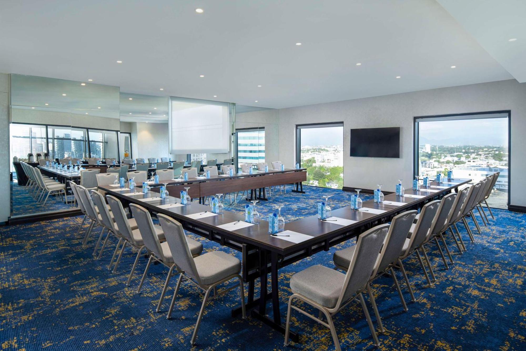 Homewood Suites By Hilton Santo Domingo Esterno foto